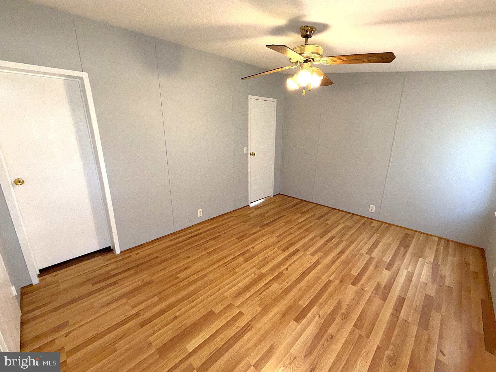 BOONES ESTATES - Residential