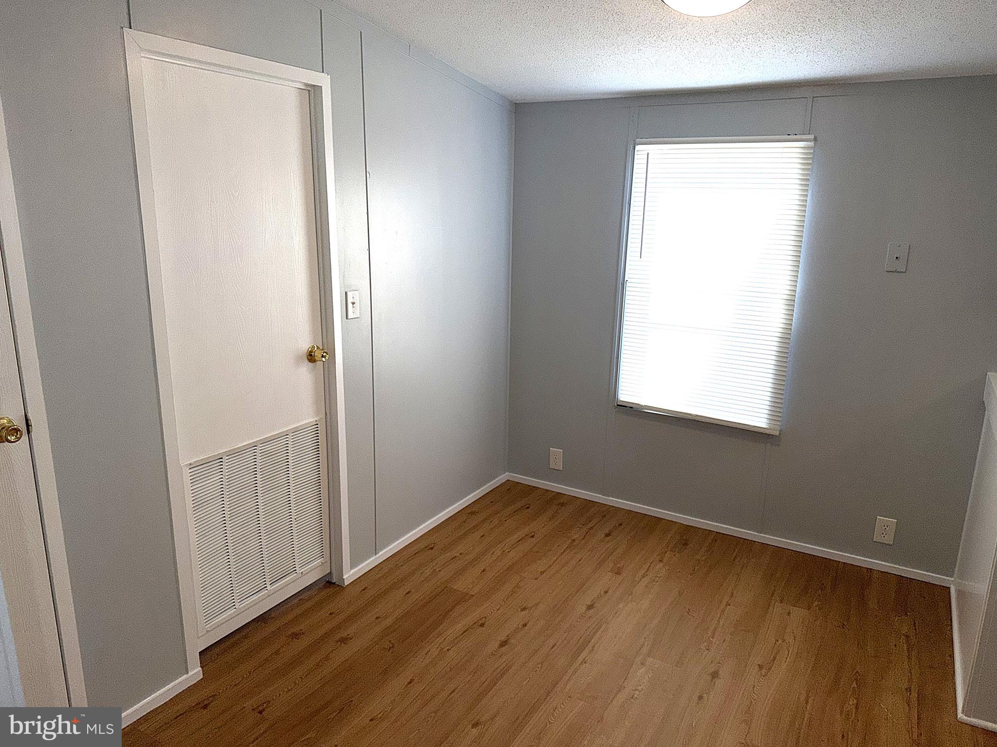 BOONES ESTATES - Residential