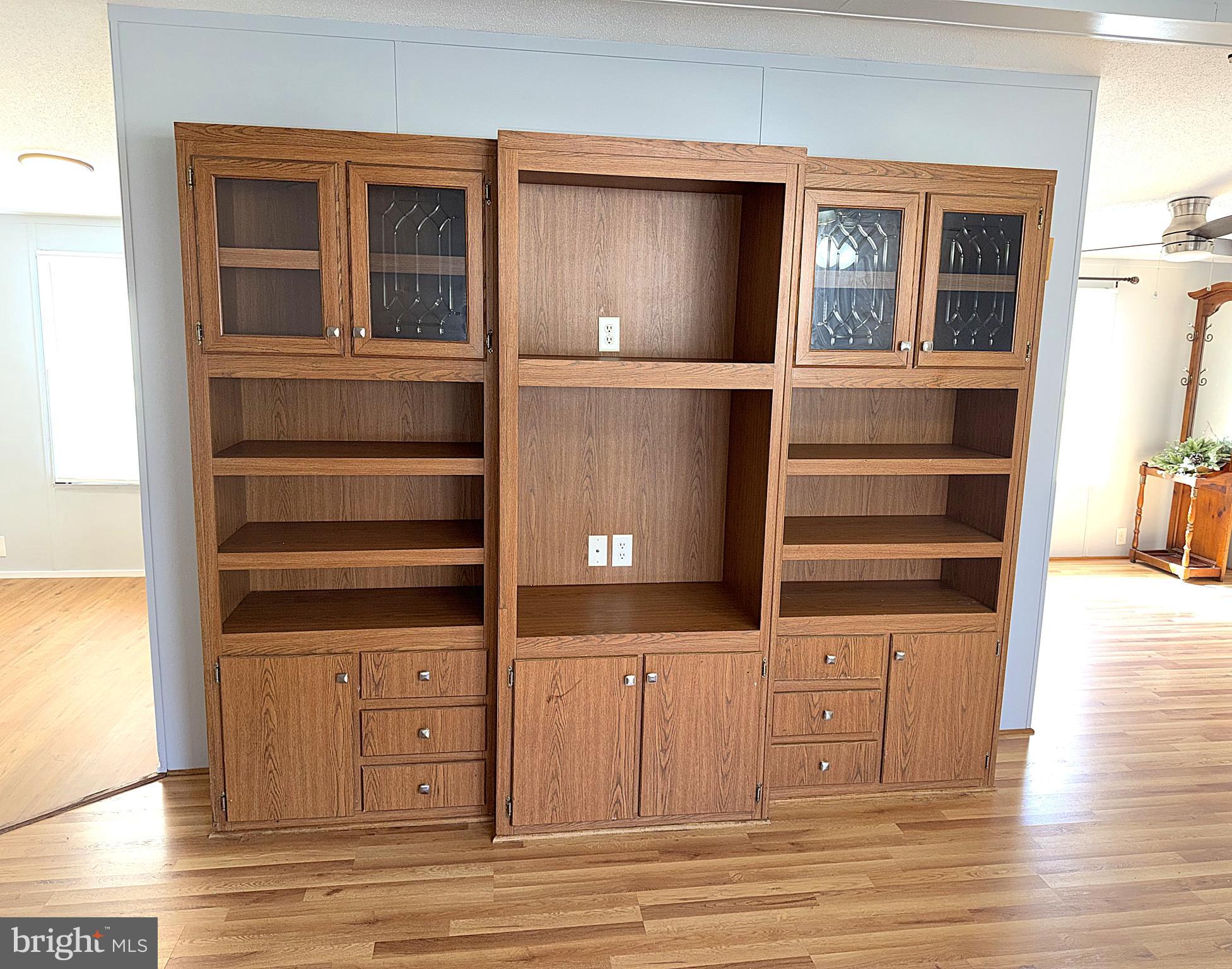 BOONES ESTATES - Residential