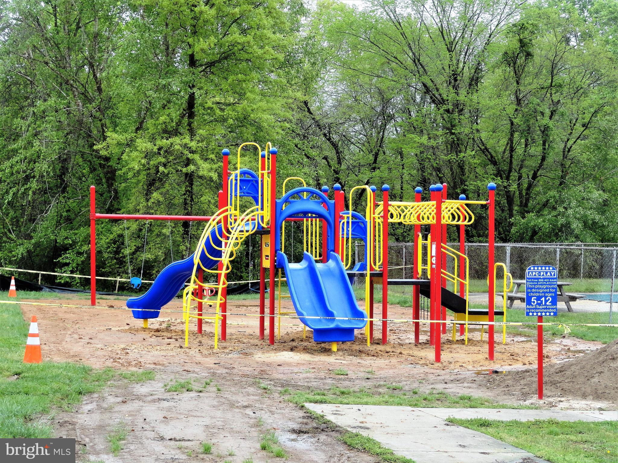 BOONES ESTATES - Residential