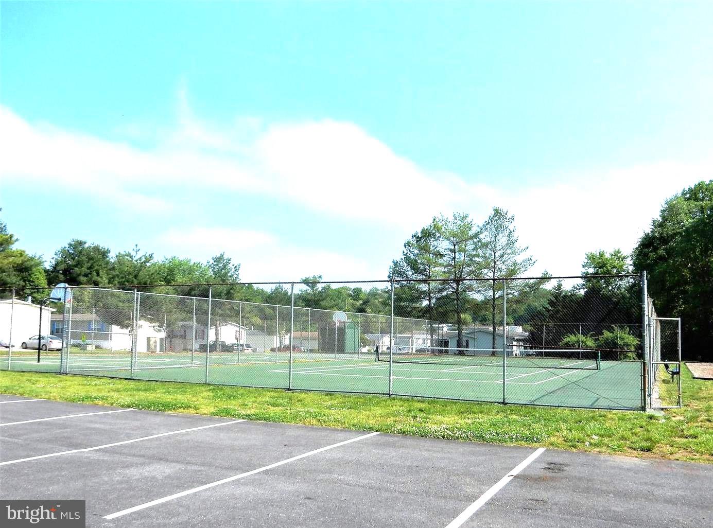 BOONES ESTATES - Residential