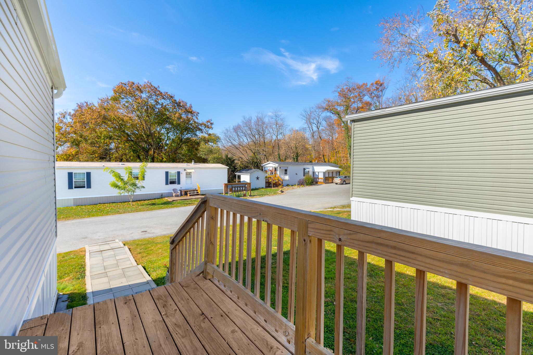 3 PONDEROSA LANE
