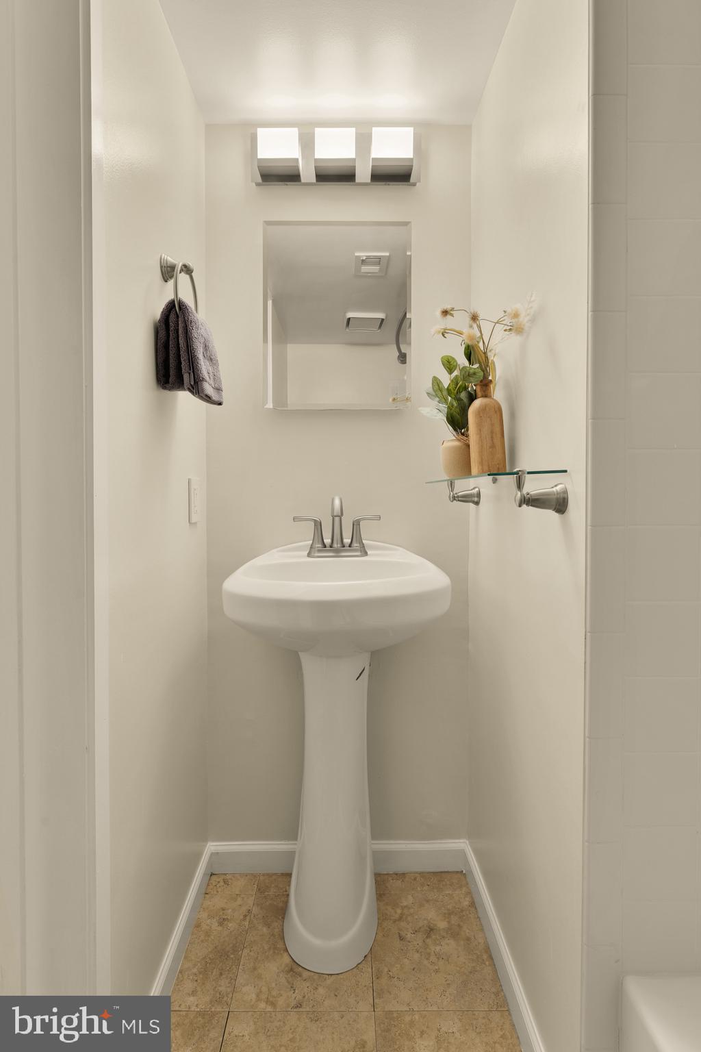 INVERNESS FOREST - Residential