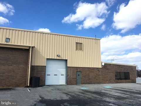 Photo of 1220 American Boulevard, WEST CHESTER, PA 19380 (MLS # PACT2110288) Photo of 1220 American Boulevard, WEST CHESTER, PA 19380 (MLS # PACT2110288)