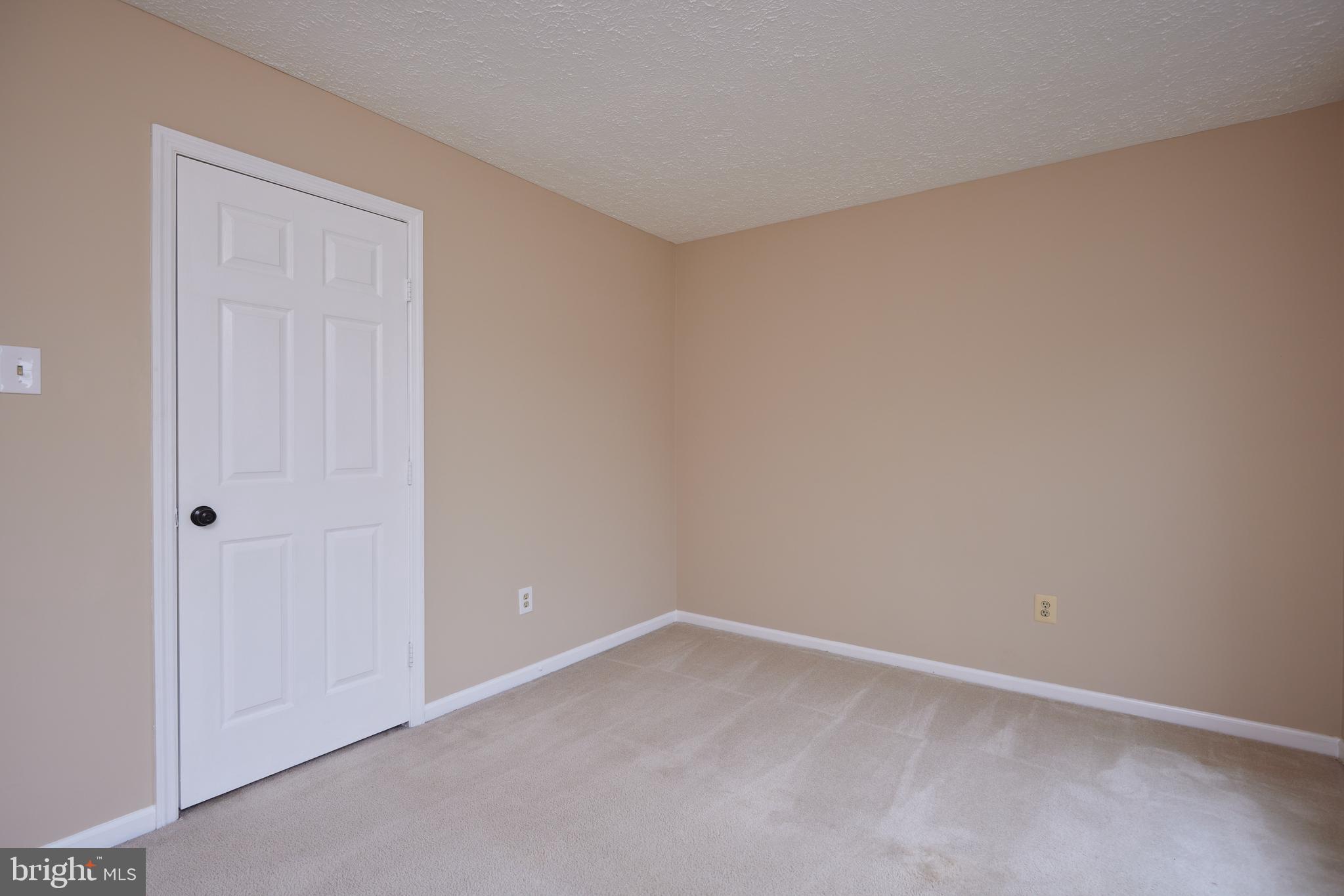 JAMES CREEK - Residential