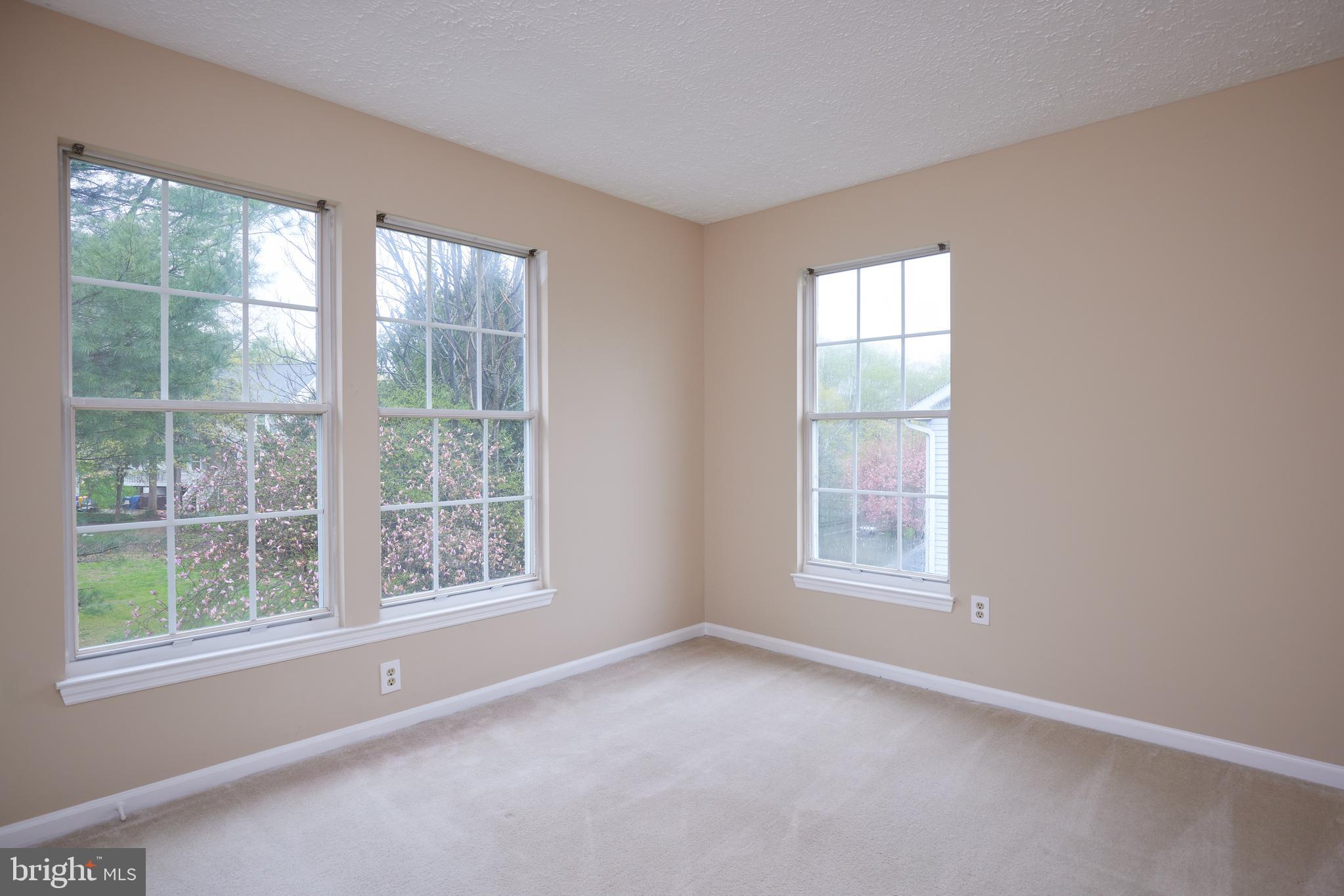 JAMES CREEK - Residential