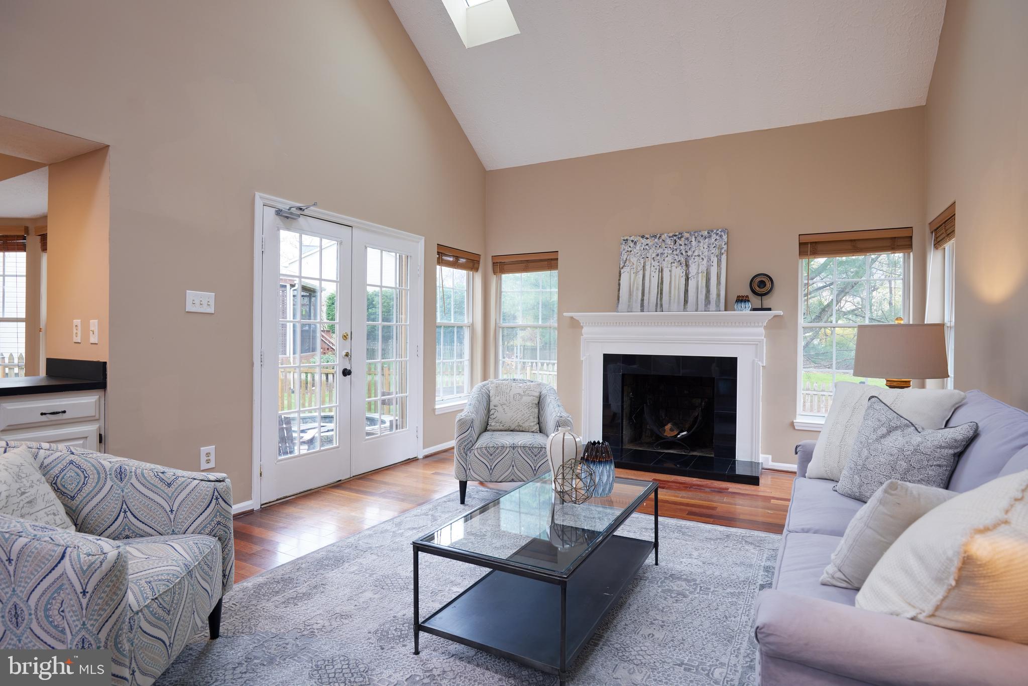 JAMES CREEK - Residential