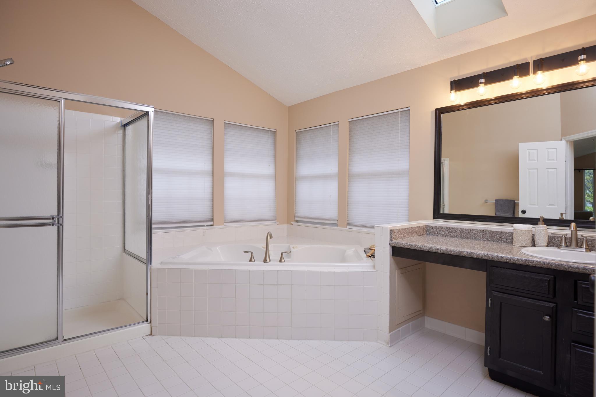 JAMES CREEK - Residential