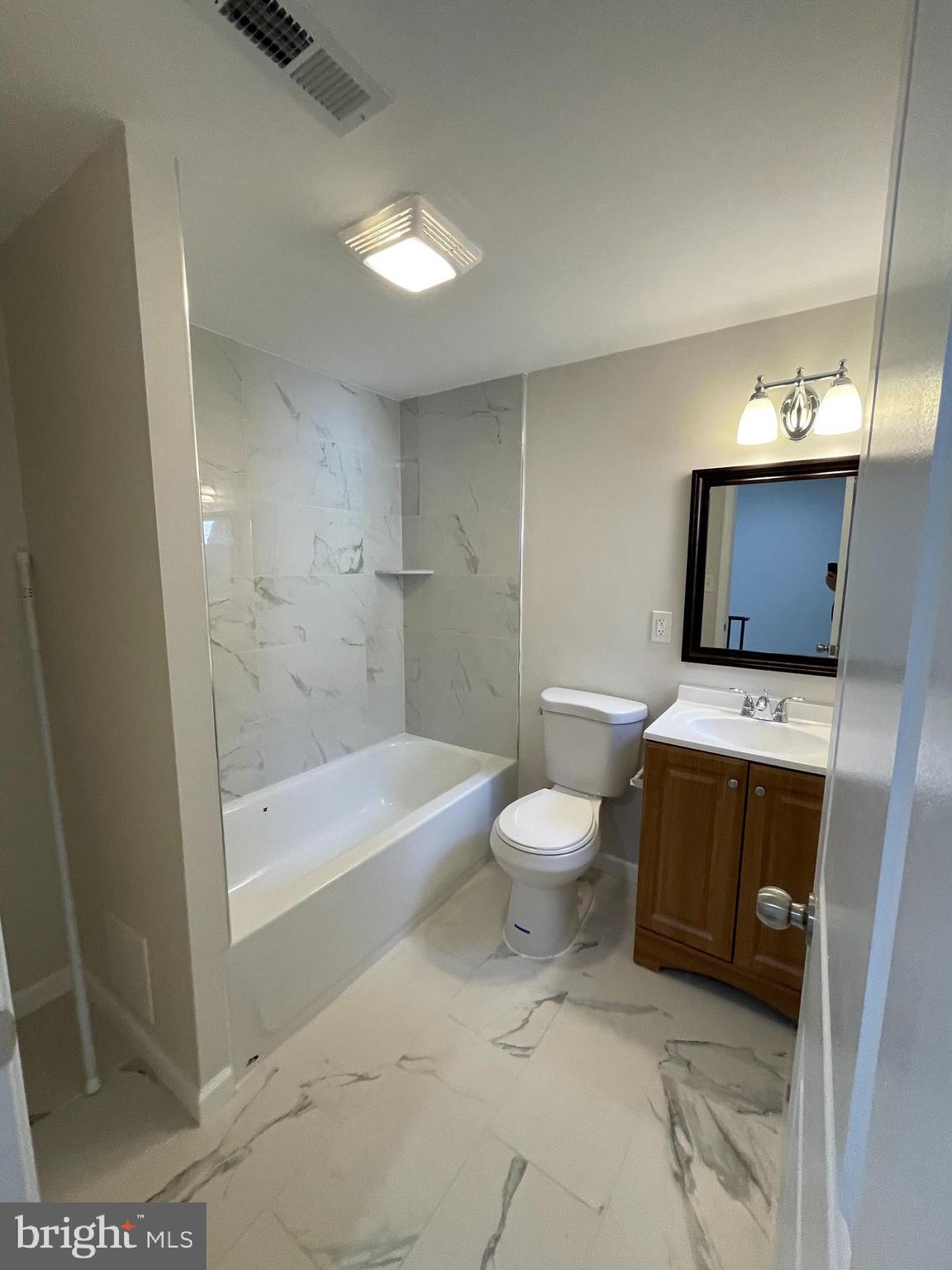 POINT BREEZE - Residential Lease