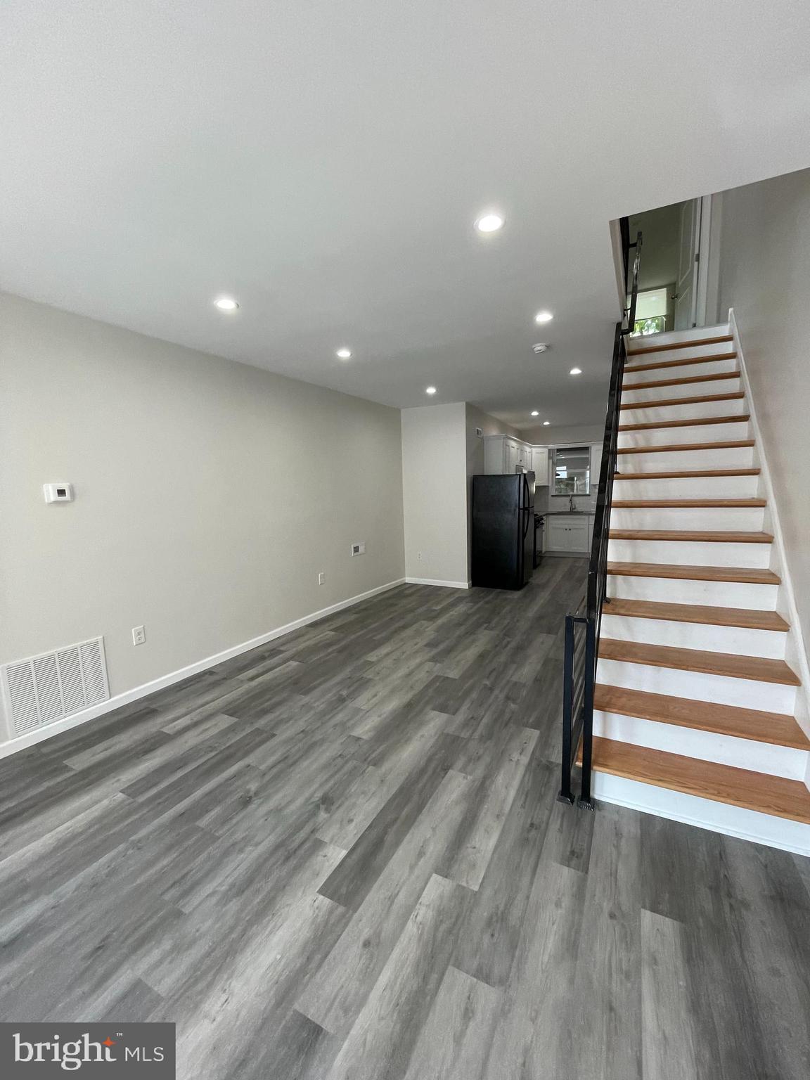 POINT BREEZE - Residential Lease