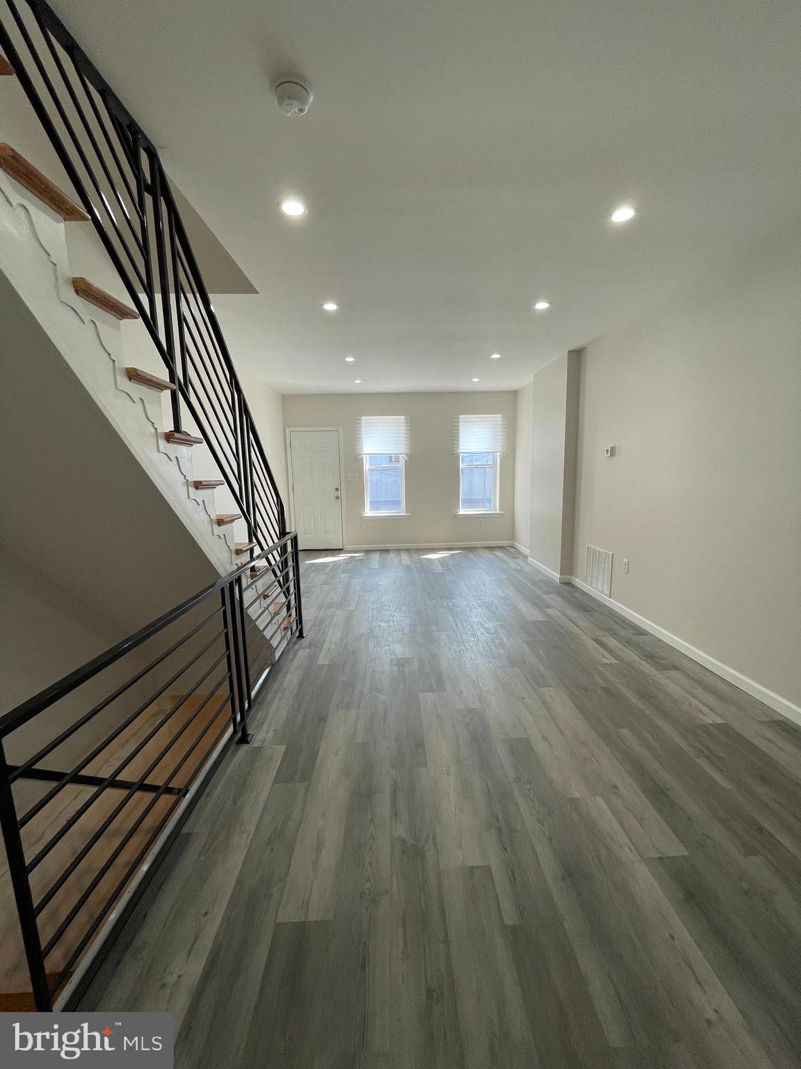 POINT BREEZE - Residential Lease