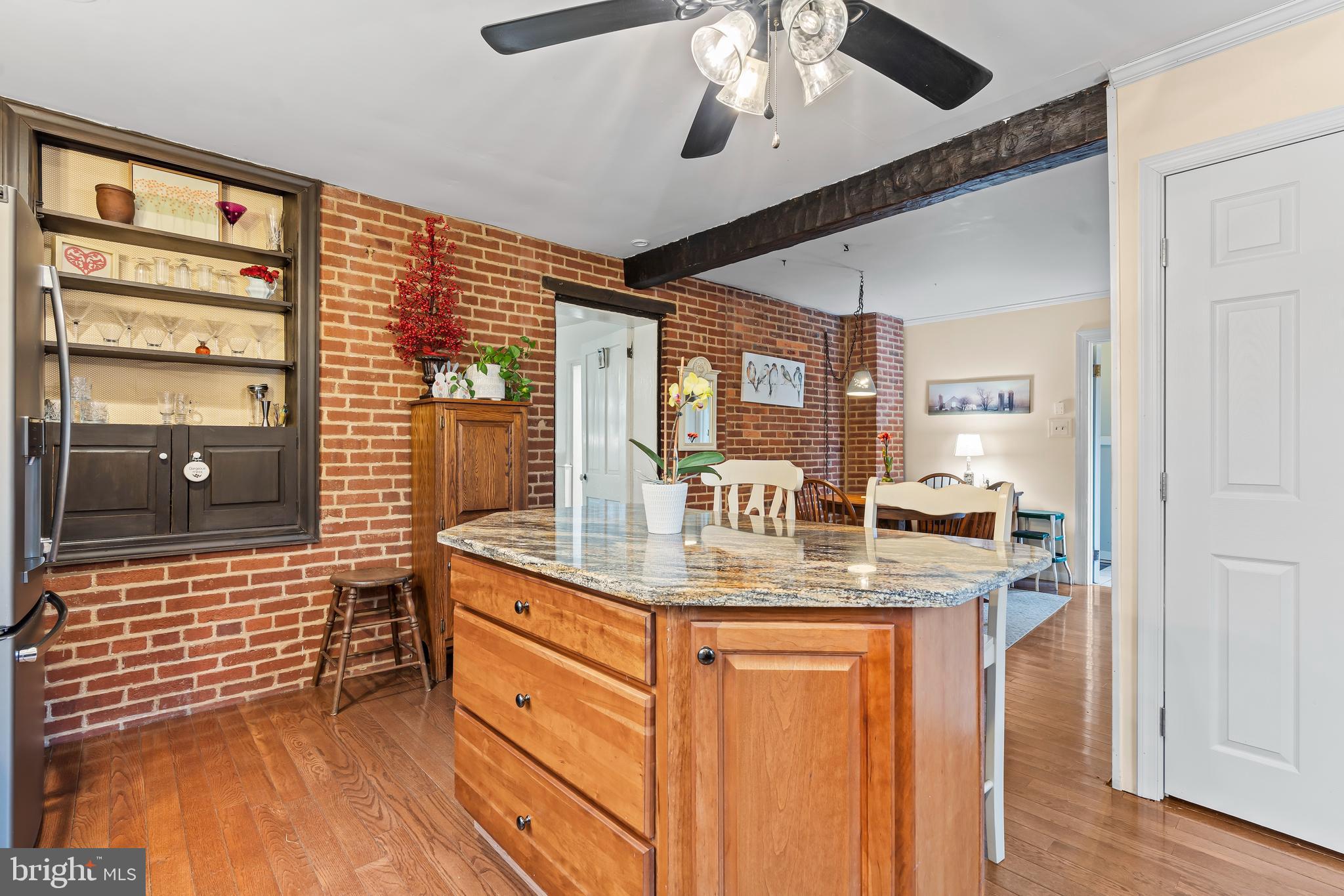 WILLIAMSPORT - Residential