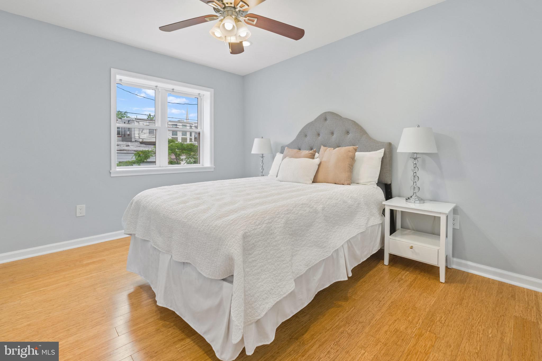 HIGHLANDTOWN - Residential