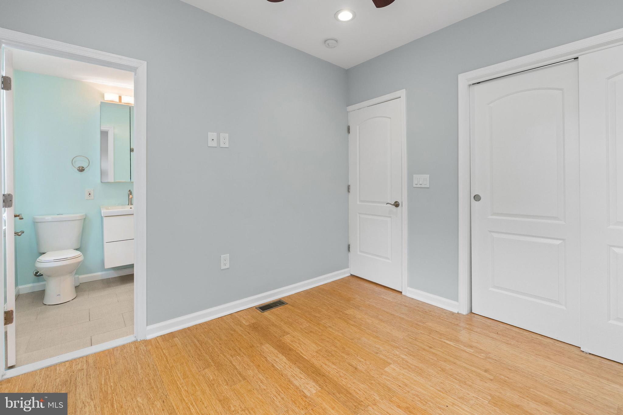 HIGHLANDTOWN - Residential