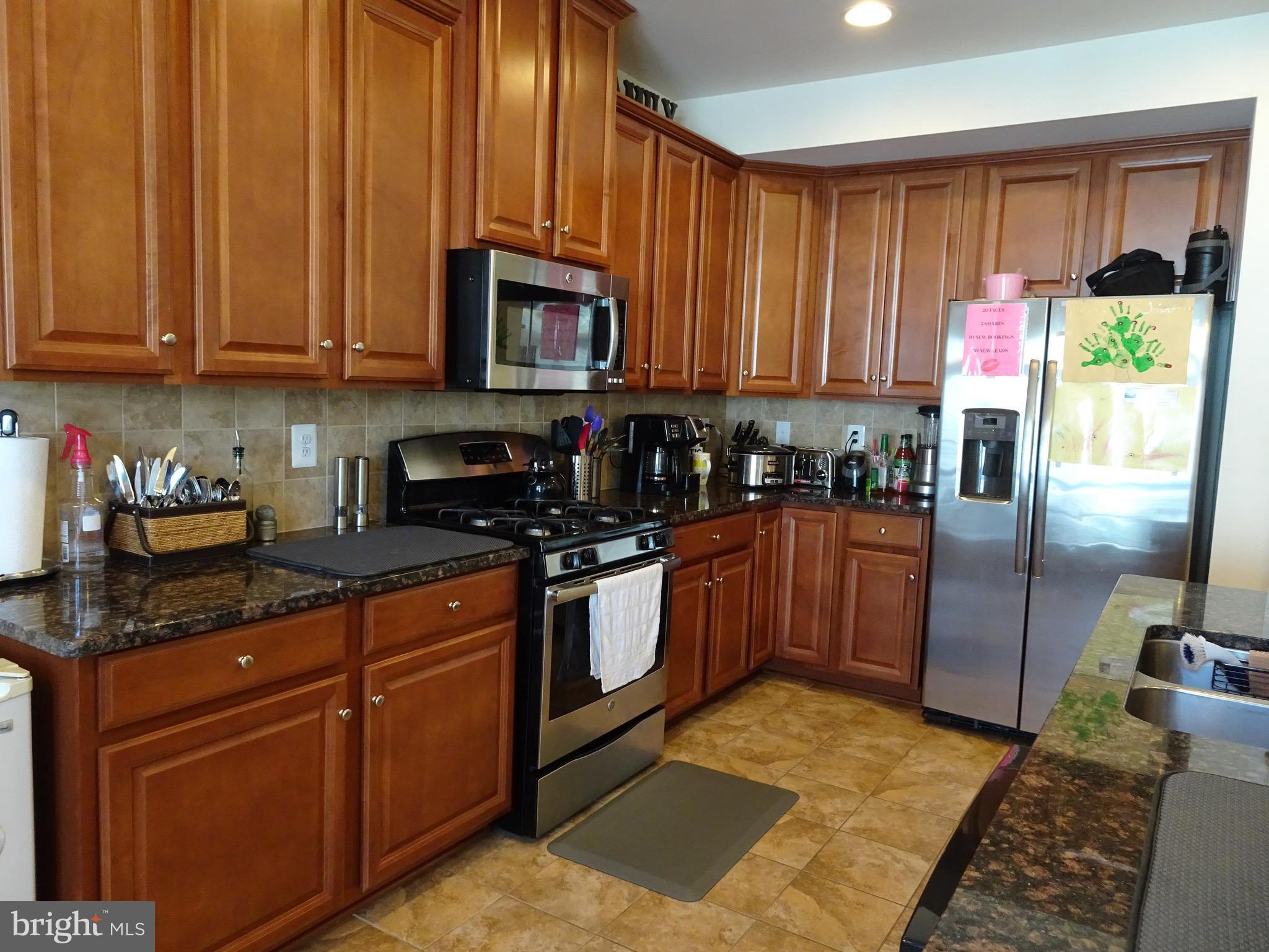 MORLEY CORNER - Residential Lease