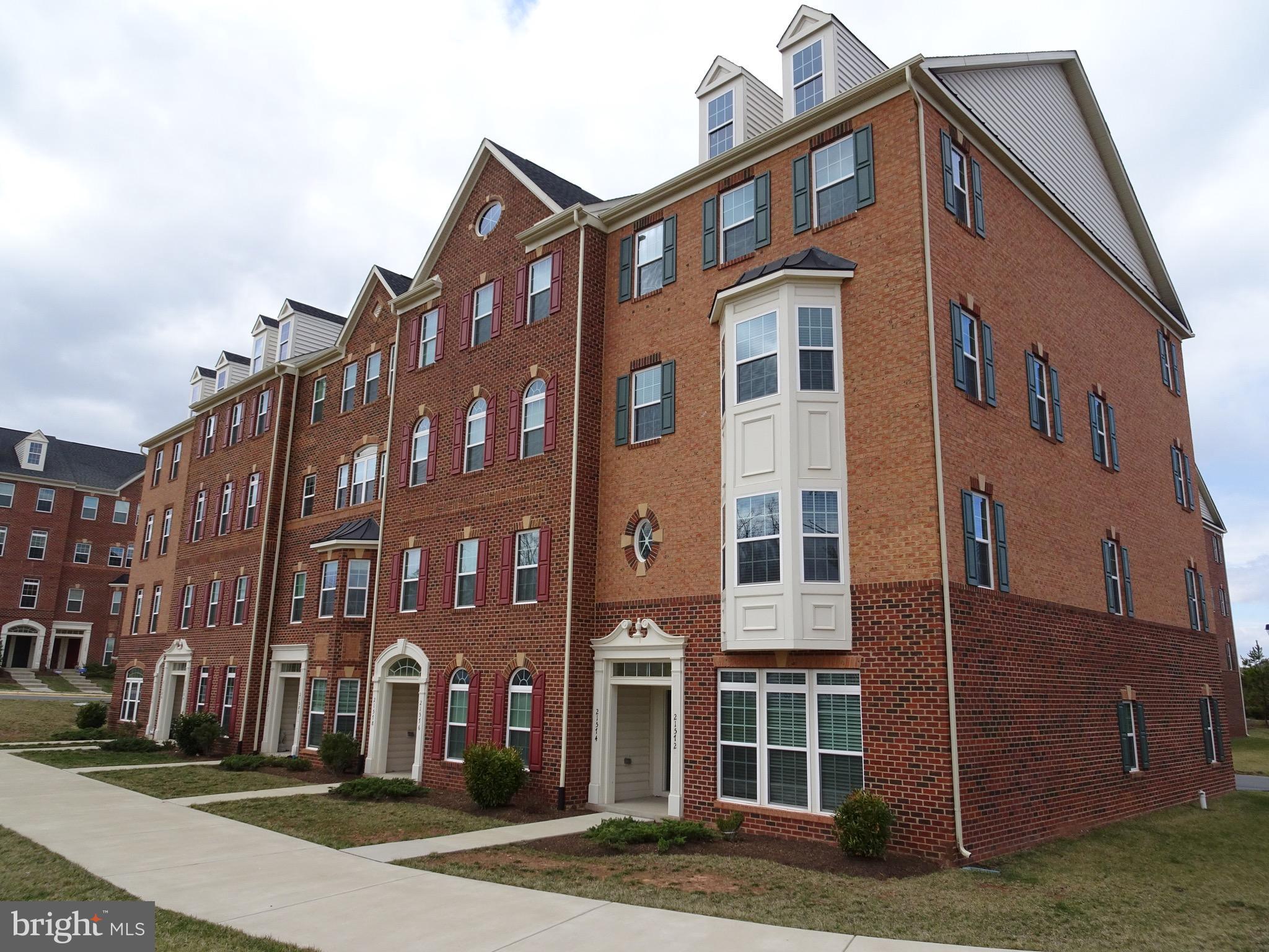 MORLEY CORNER - Residential Lease