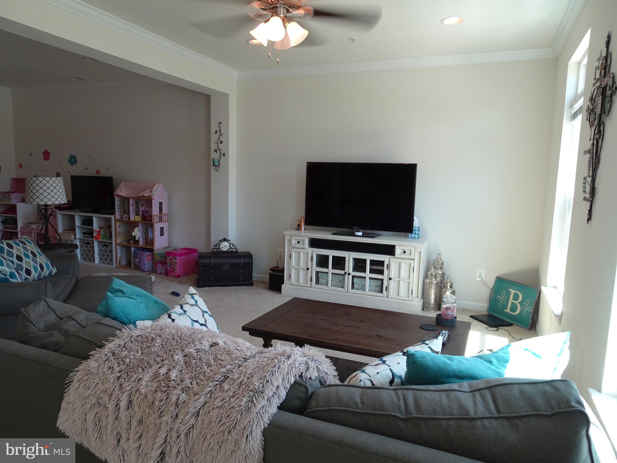 MORLEY CORNER - Residential Lease