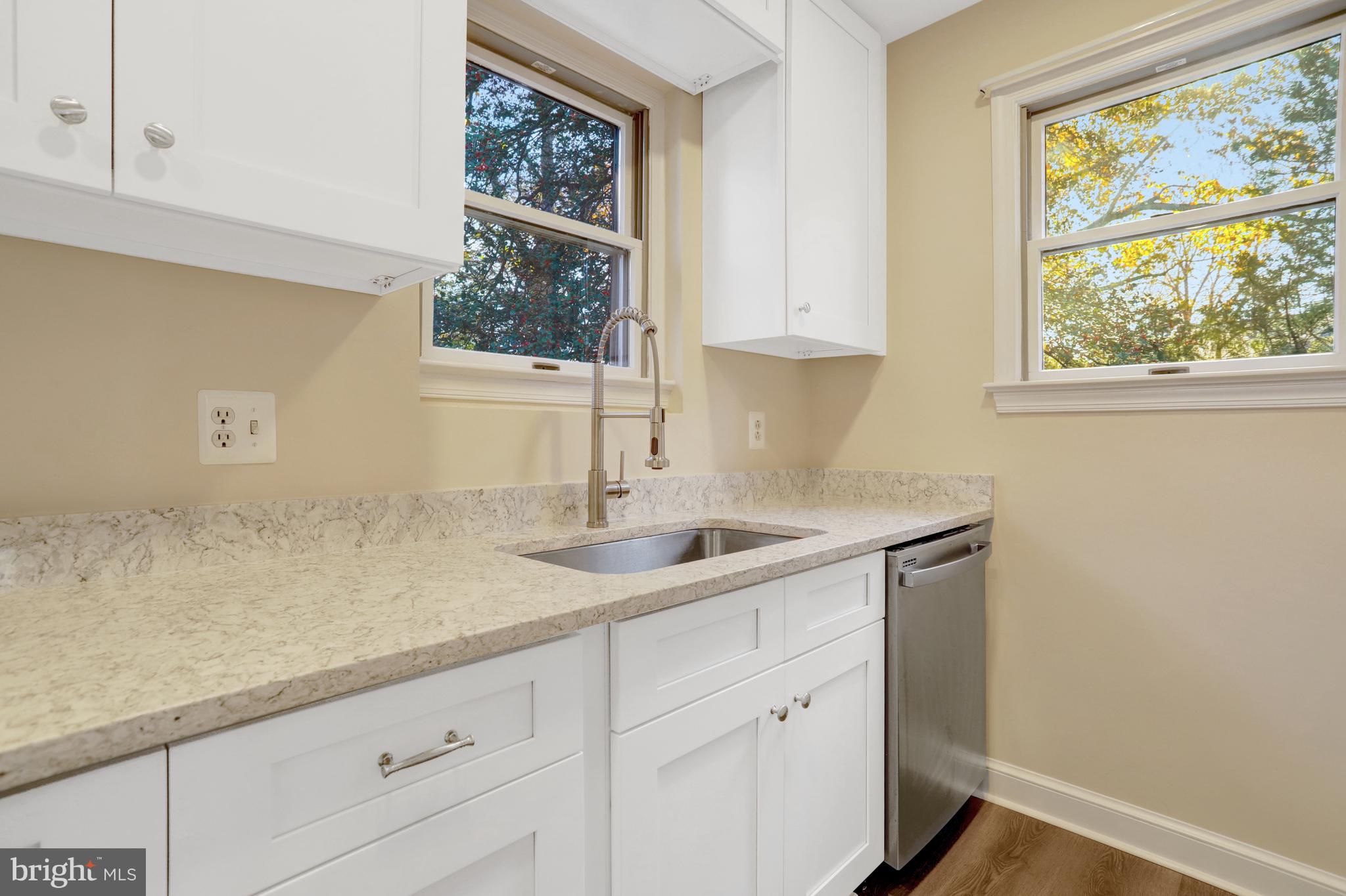 WEST ARLINGTON - Residential Lease