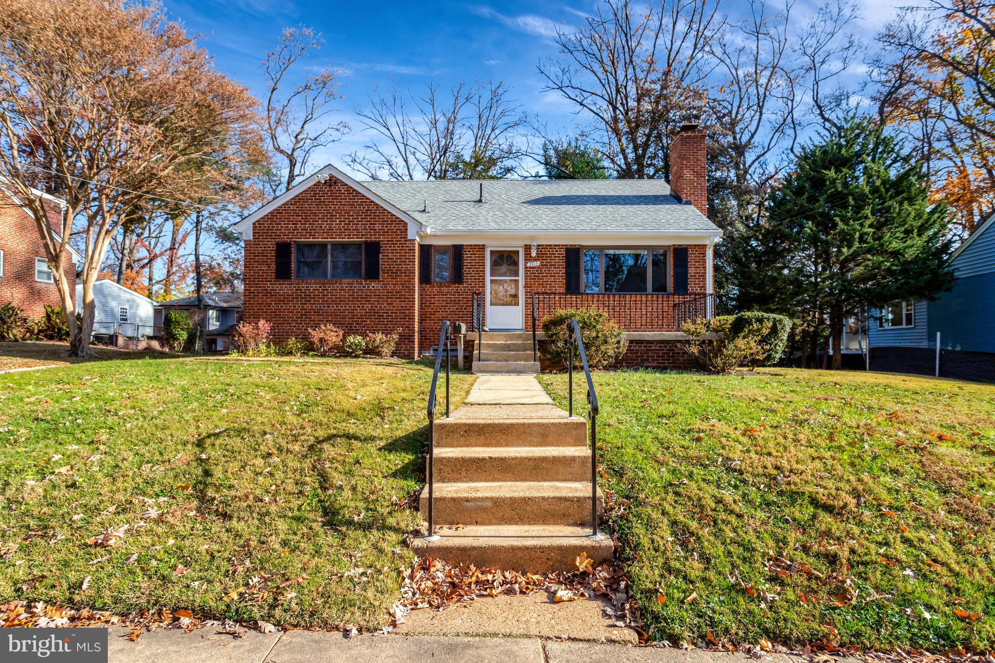 WEST ARLINGTON - Residential Lease