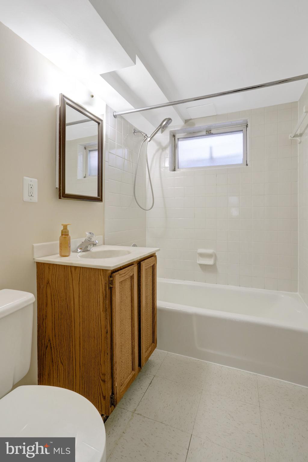 WEST ARLINGTON - Residential Lease