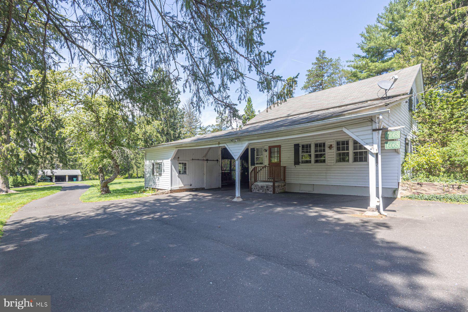 6065 SAWMILL ROAD
