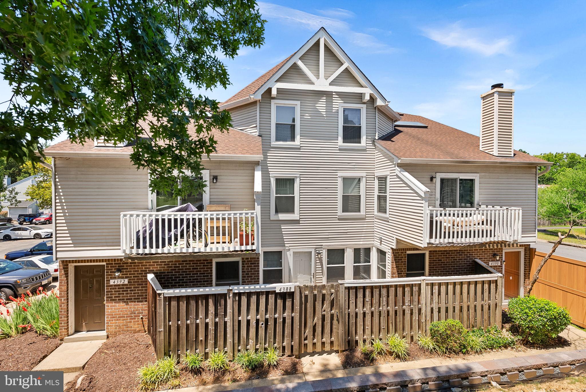 4388 PEMBROOK VILLAGE DRIVE 90