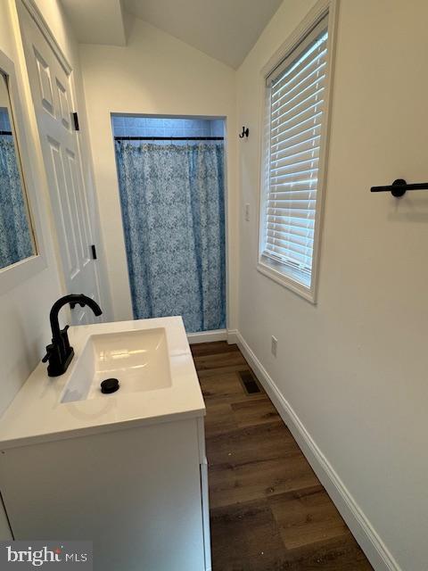 CATONSVILLE MANOR - Residential