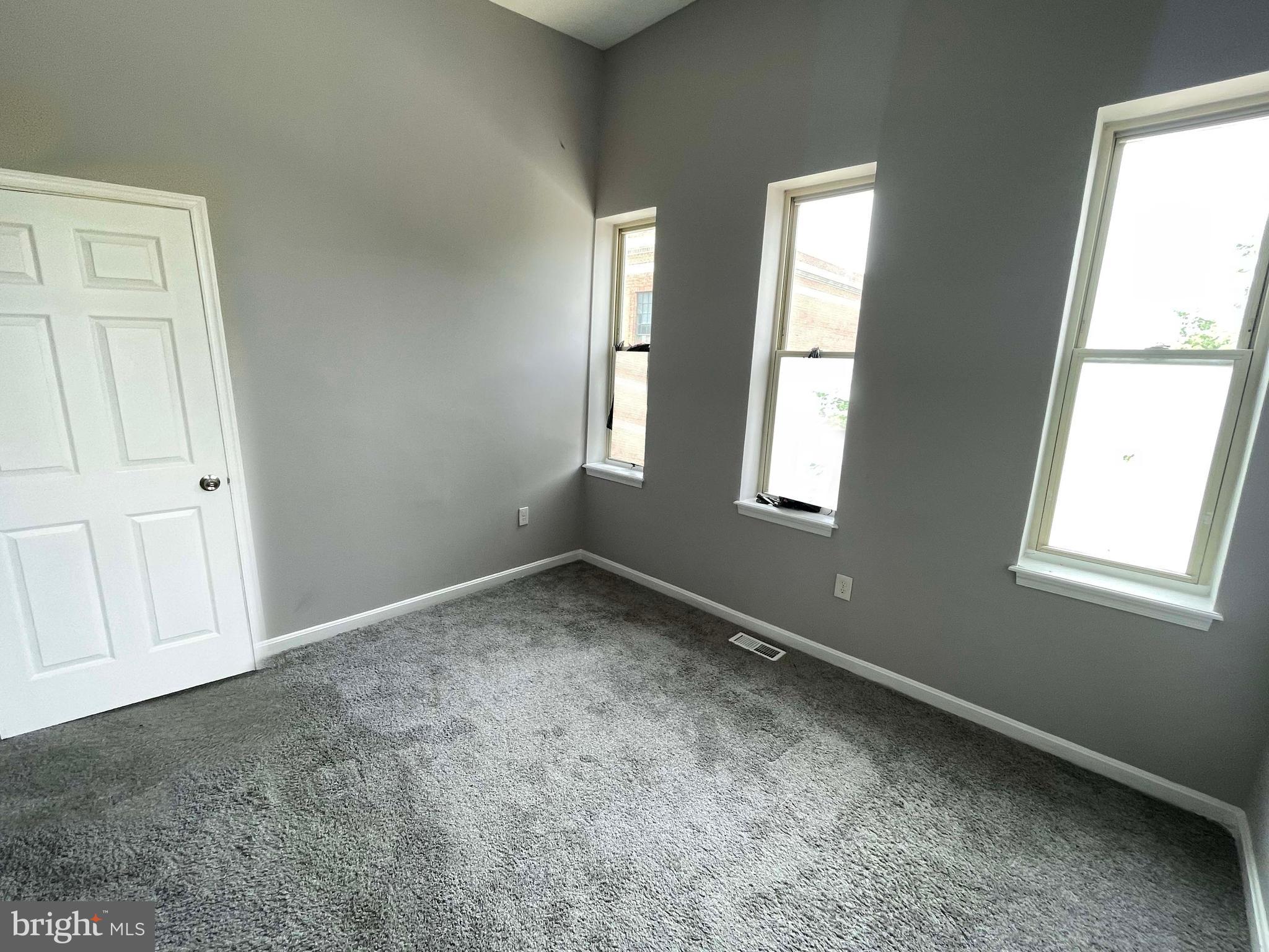 PENN NORTH - Residential