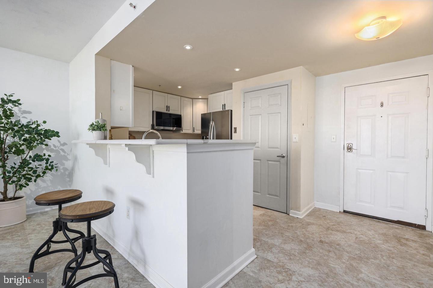 WILTON HOUSE - Residential Lease