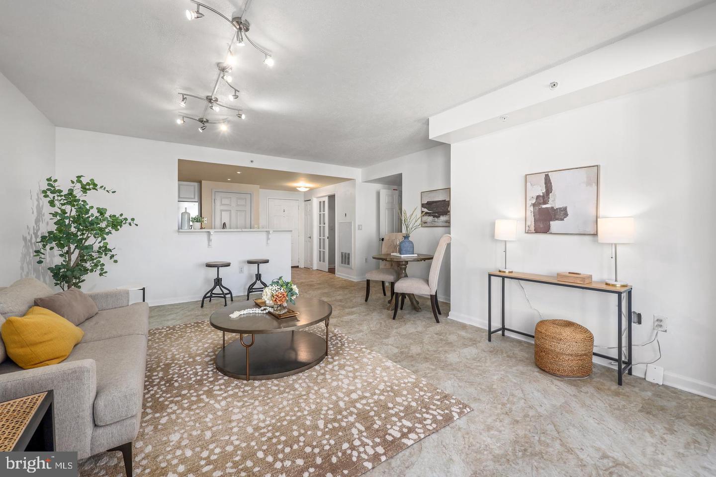 WILTON HOUSE - Residential Lease