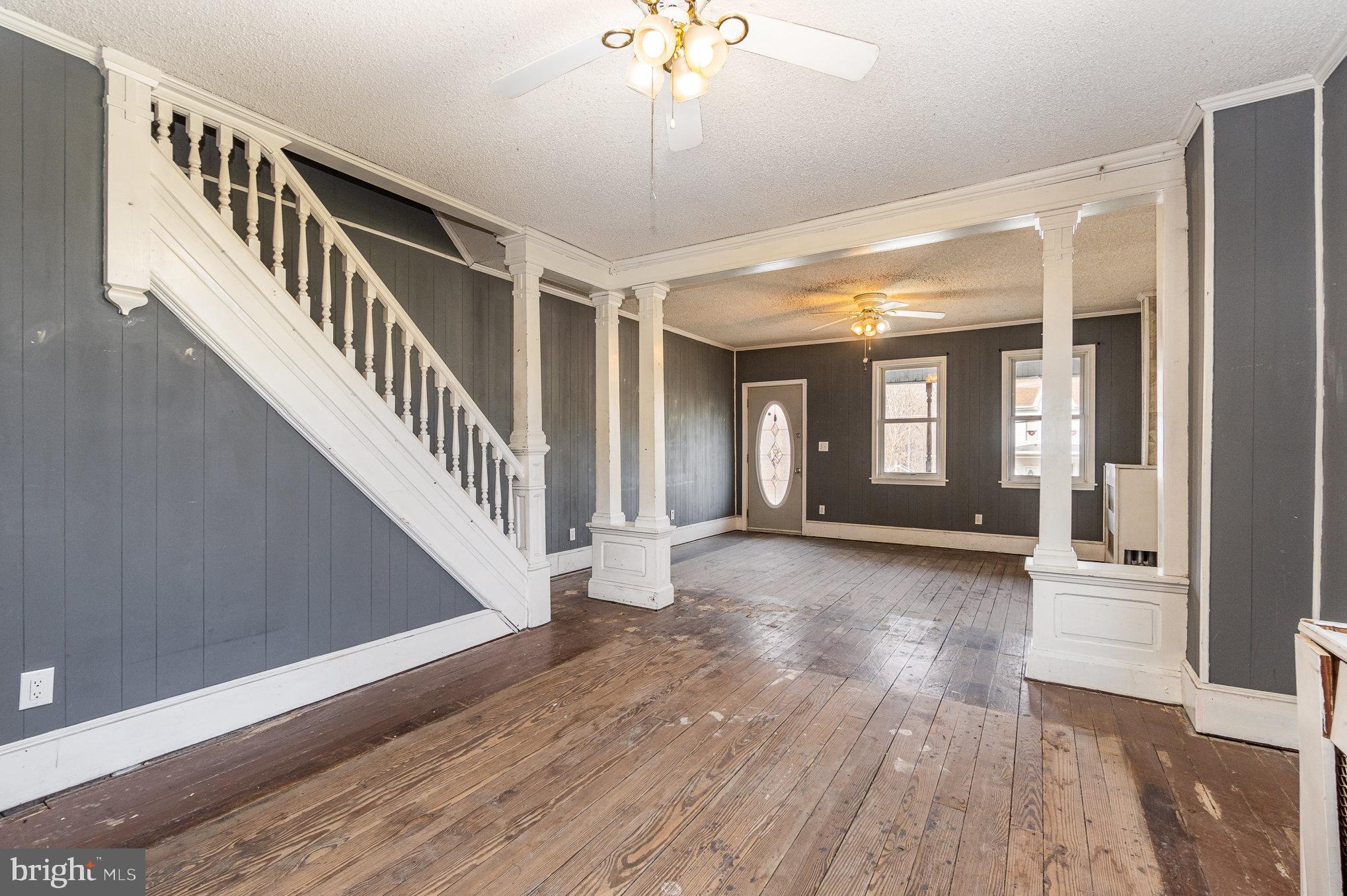 ASHLAND - Residential