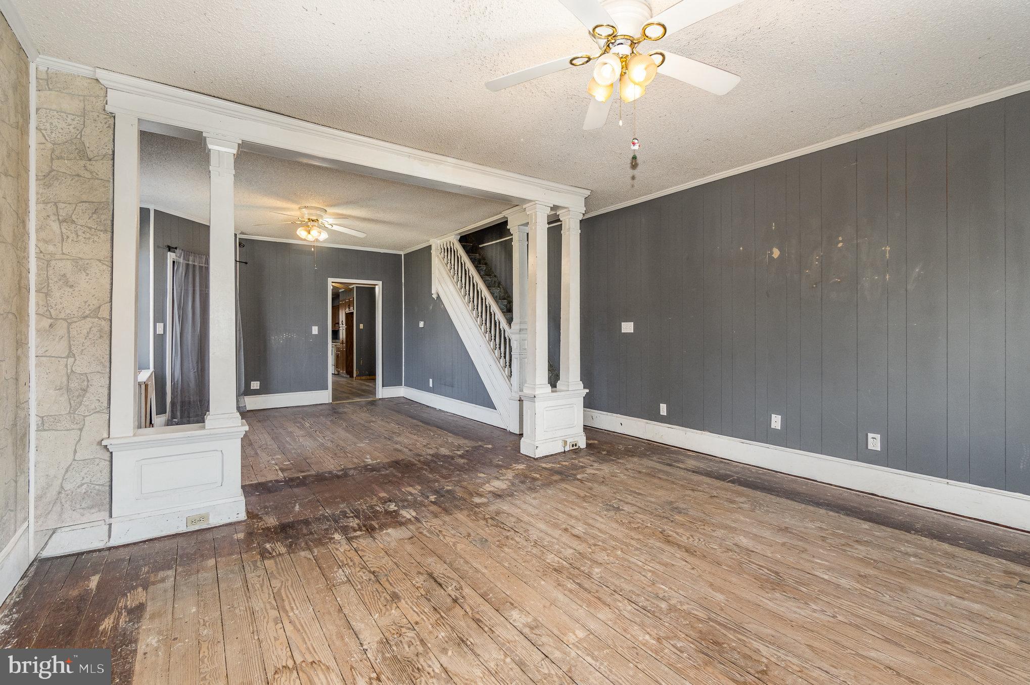 ASHLAND - Residential