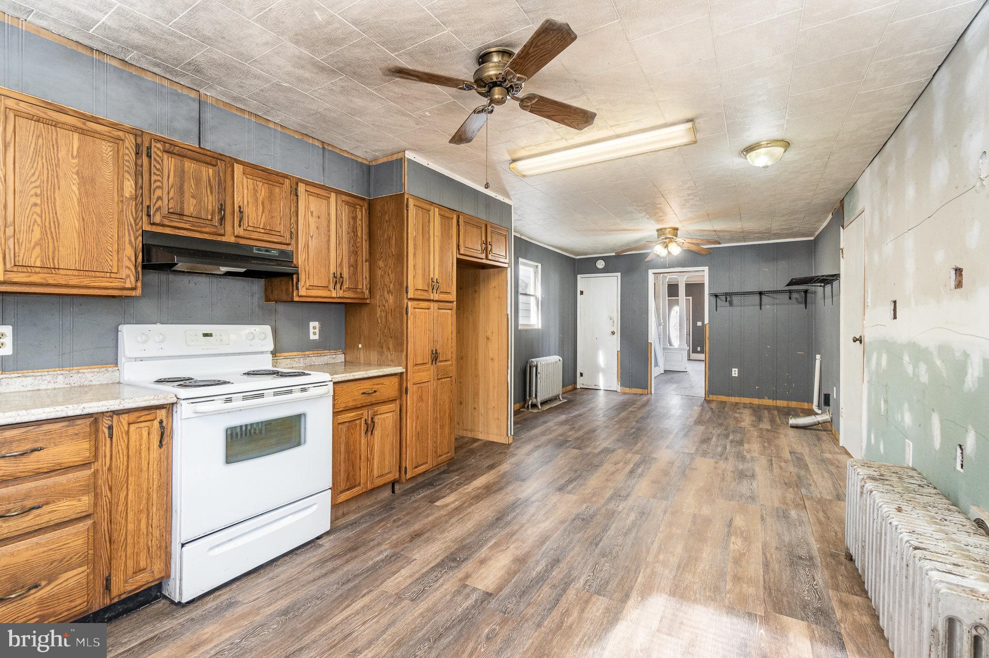 ASHLAND - Residential