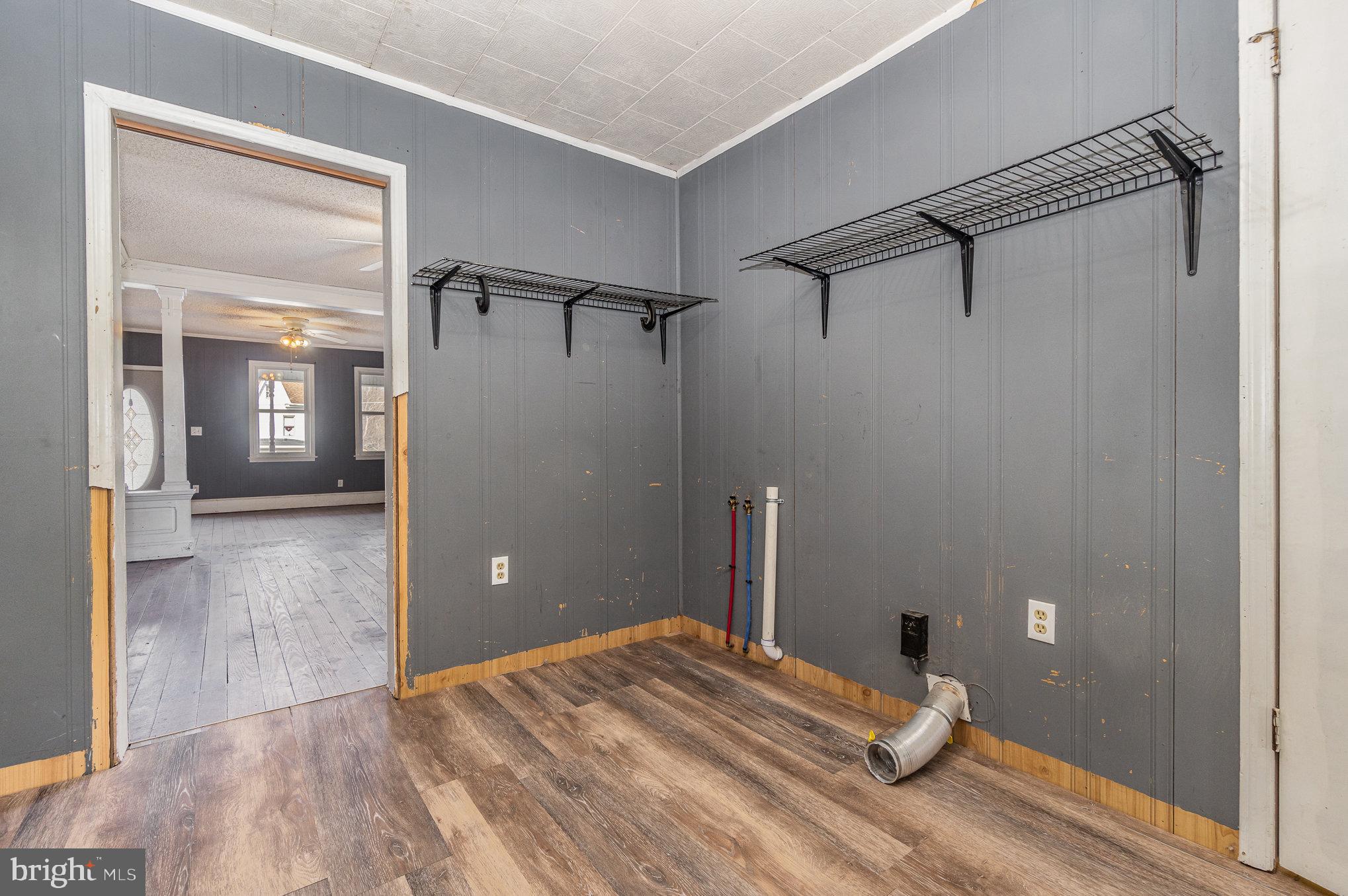 ASHLAND - Residential