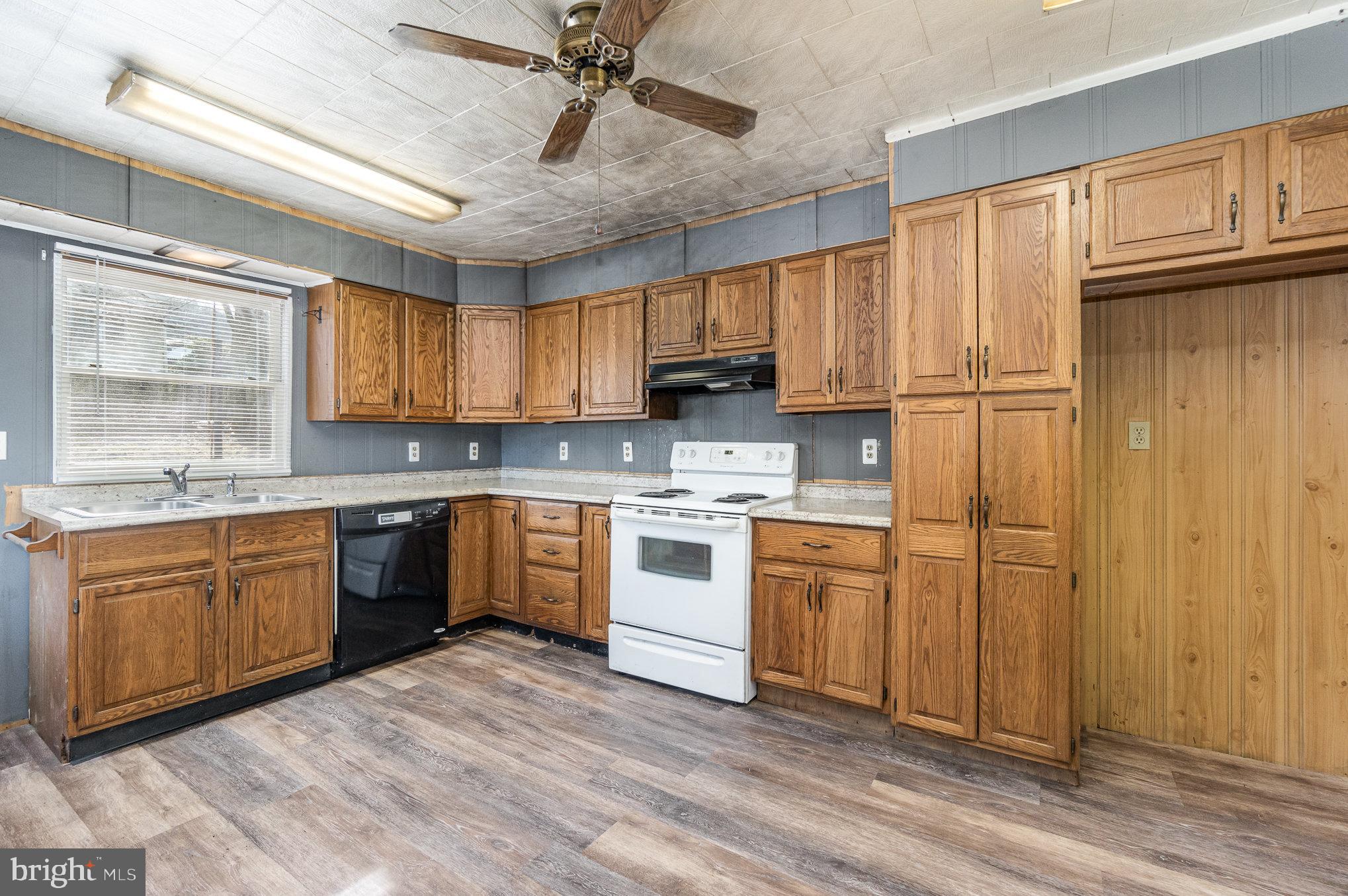 ASHLAND - Residential