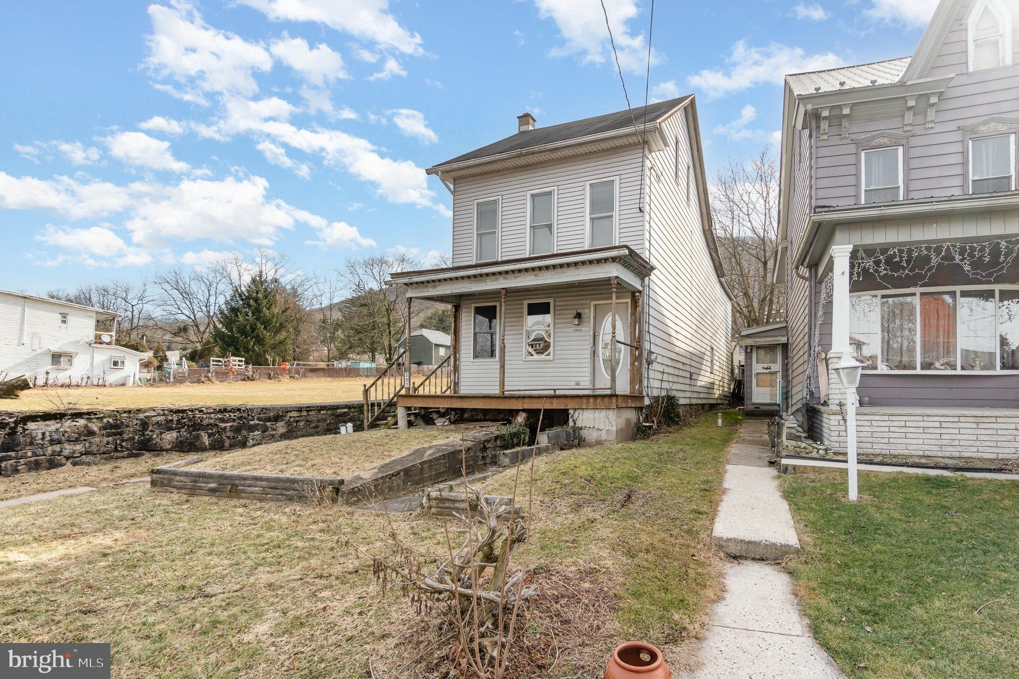 ASHLAND - Residential