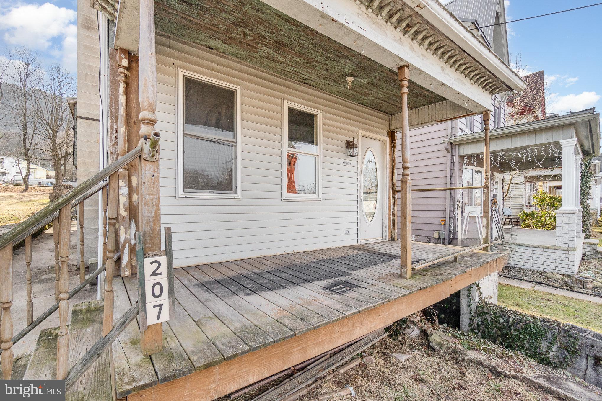 ASHLAND - Residential