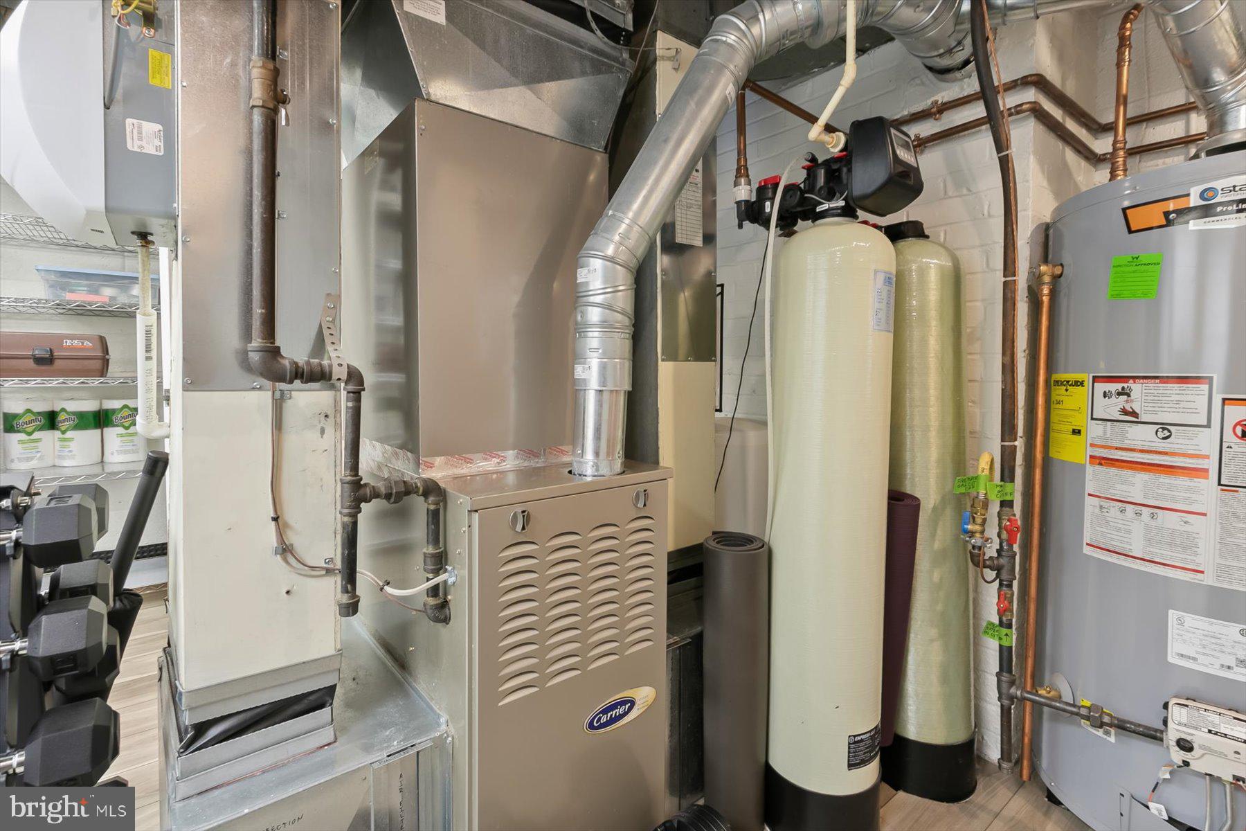 MASS AVE HILLS - Residential