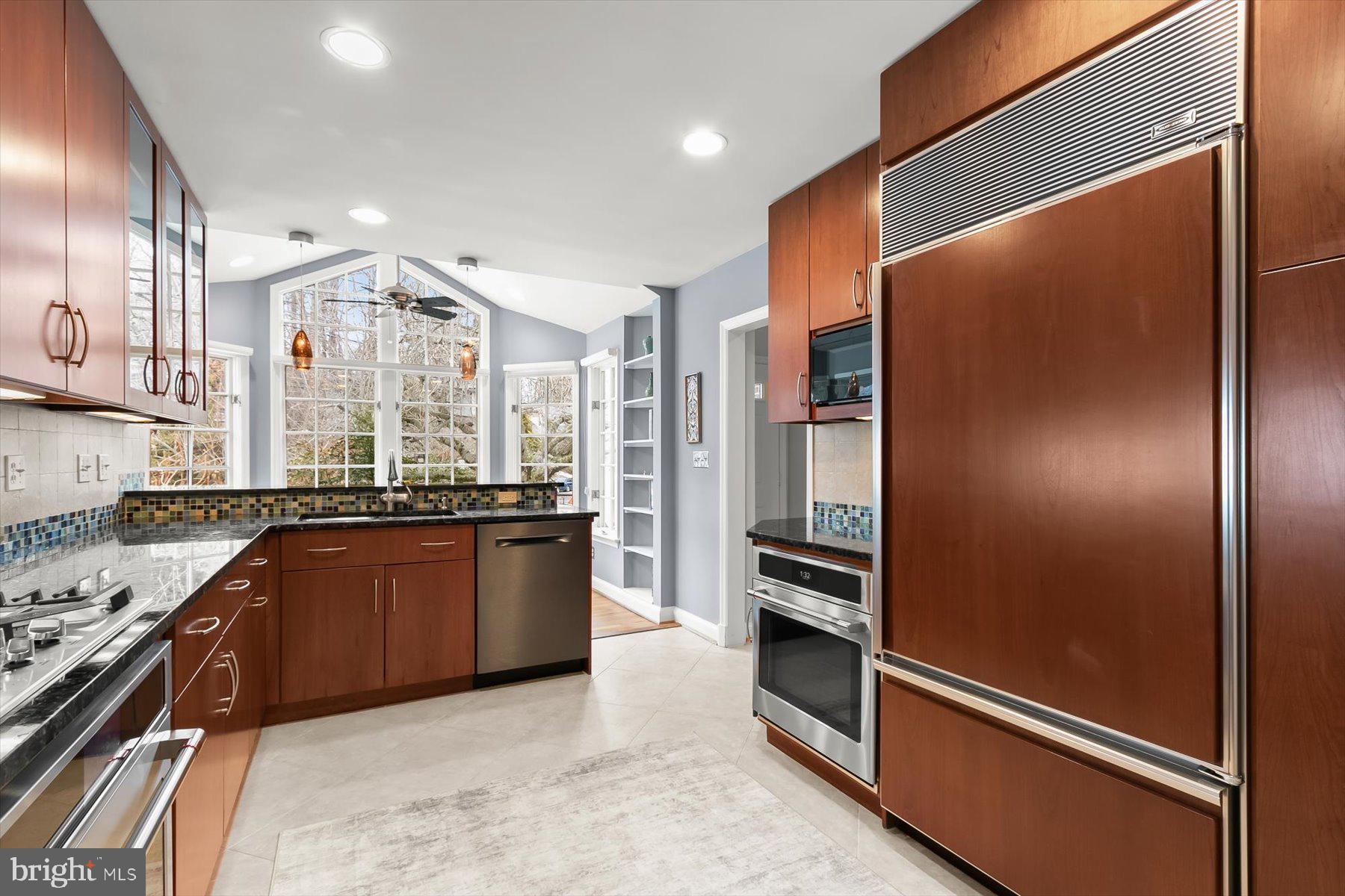 MASS AVE HILLS - Residential