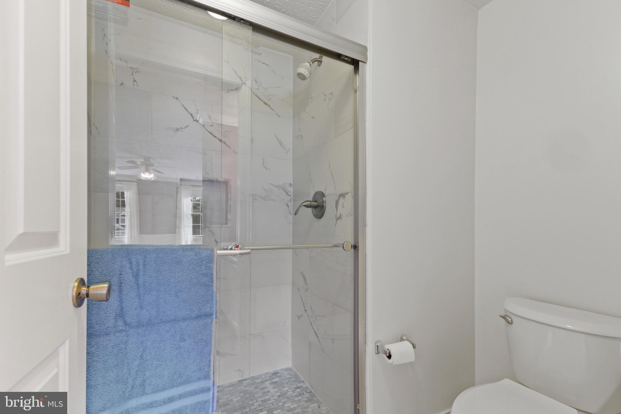 SENECA CHASE - Residential