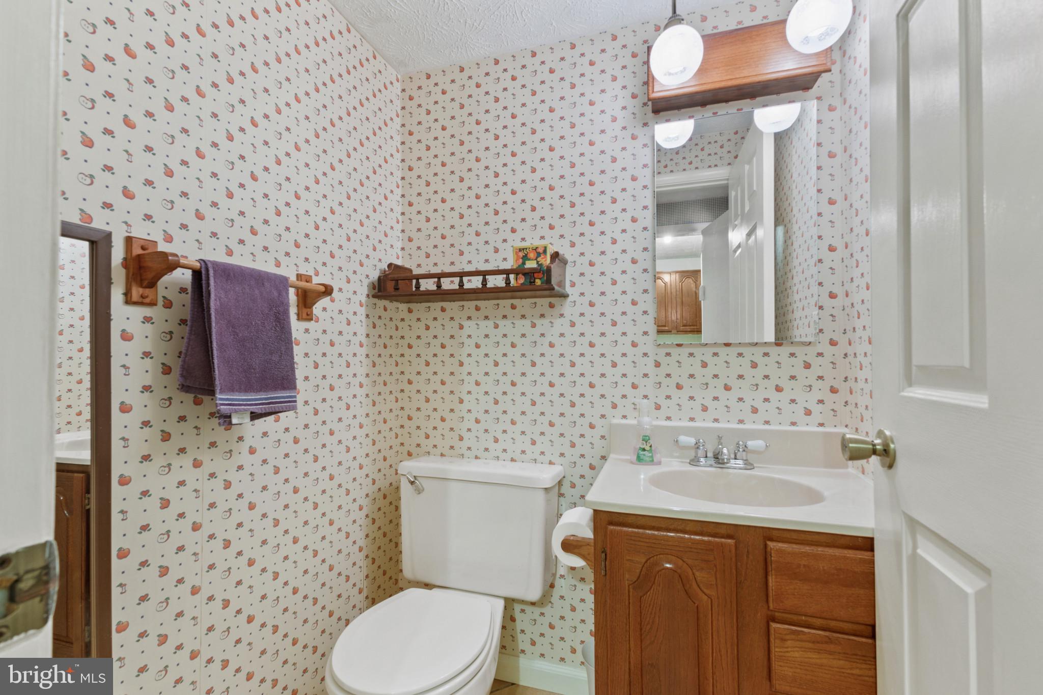 SENECA CHASE - Residential