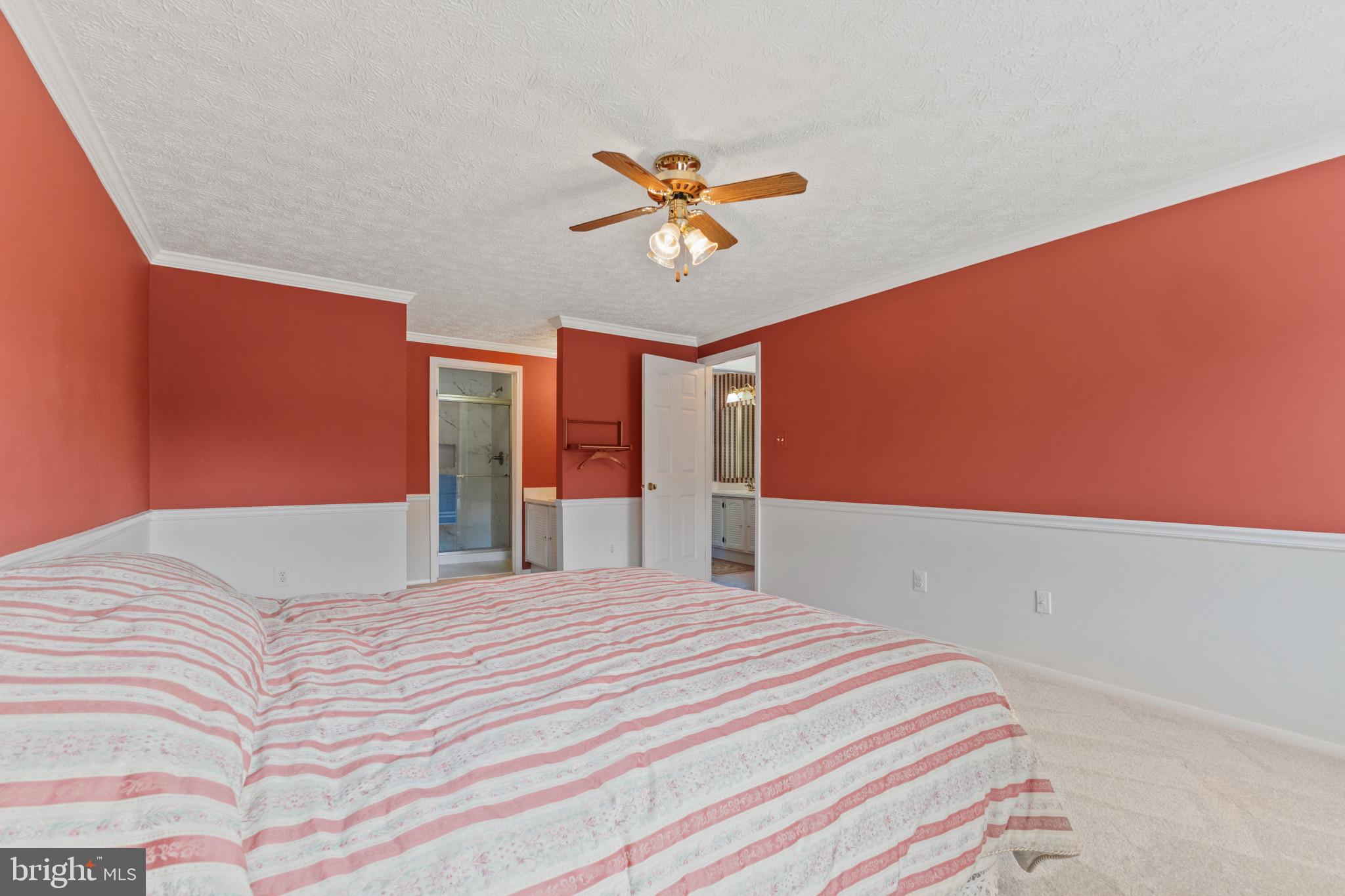 SENECA CHASE - Residential