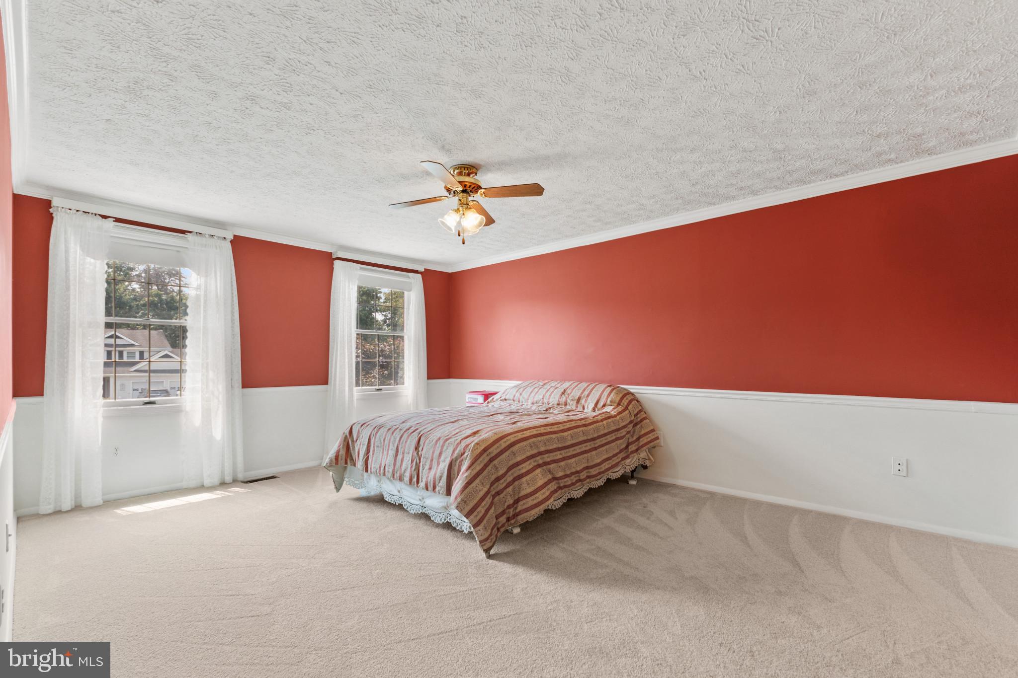 SENECA CHASE - Residential