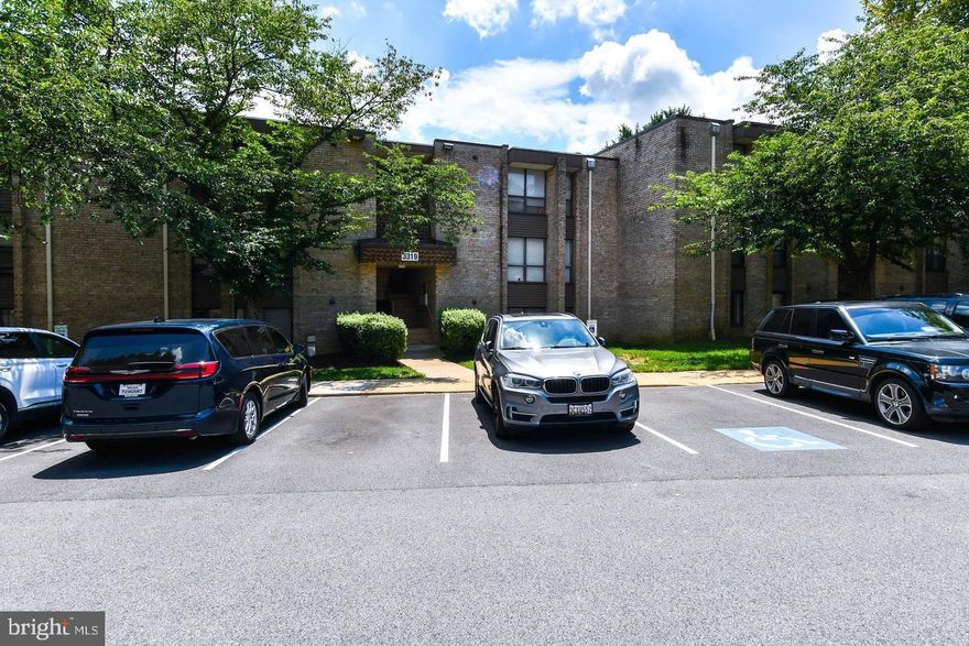 This updated condo offers an open layout with natural light. The living and dining areas connect to a private balcony with views of the community pool—great for relaxing or entertaining.

The kitchen features 42-inch cabinets, stainless steel appliances, a pantry, and ample counter space. Fresh paint and new carpet give the home a move-in-ready feel. You’ll also enjoy in-unit laundry with a front-loading washer and dryer, a soaking tub, and generous closet space throughout.

All utilities are included in the condo fee for added value. Conveniently located just minutes from I-95, Andrews Air Force Base, National Harbor, and Tanger Outlets, this condo combines comfort with easy access to shopping, dining, and commuter routes.