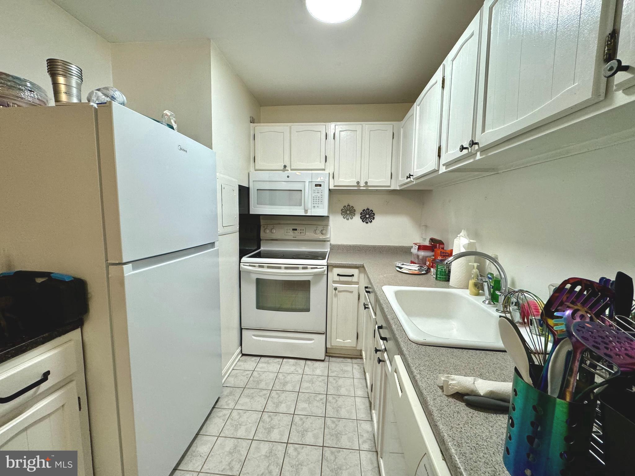 FARMINGDALE - Residential Lease