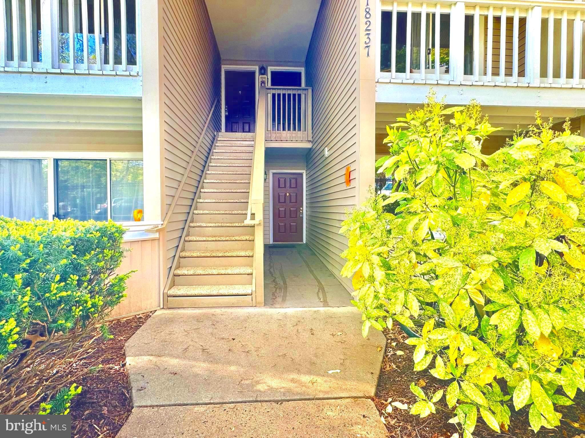 FARMINGDALE - Residential Lease