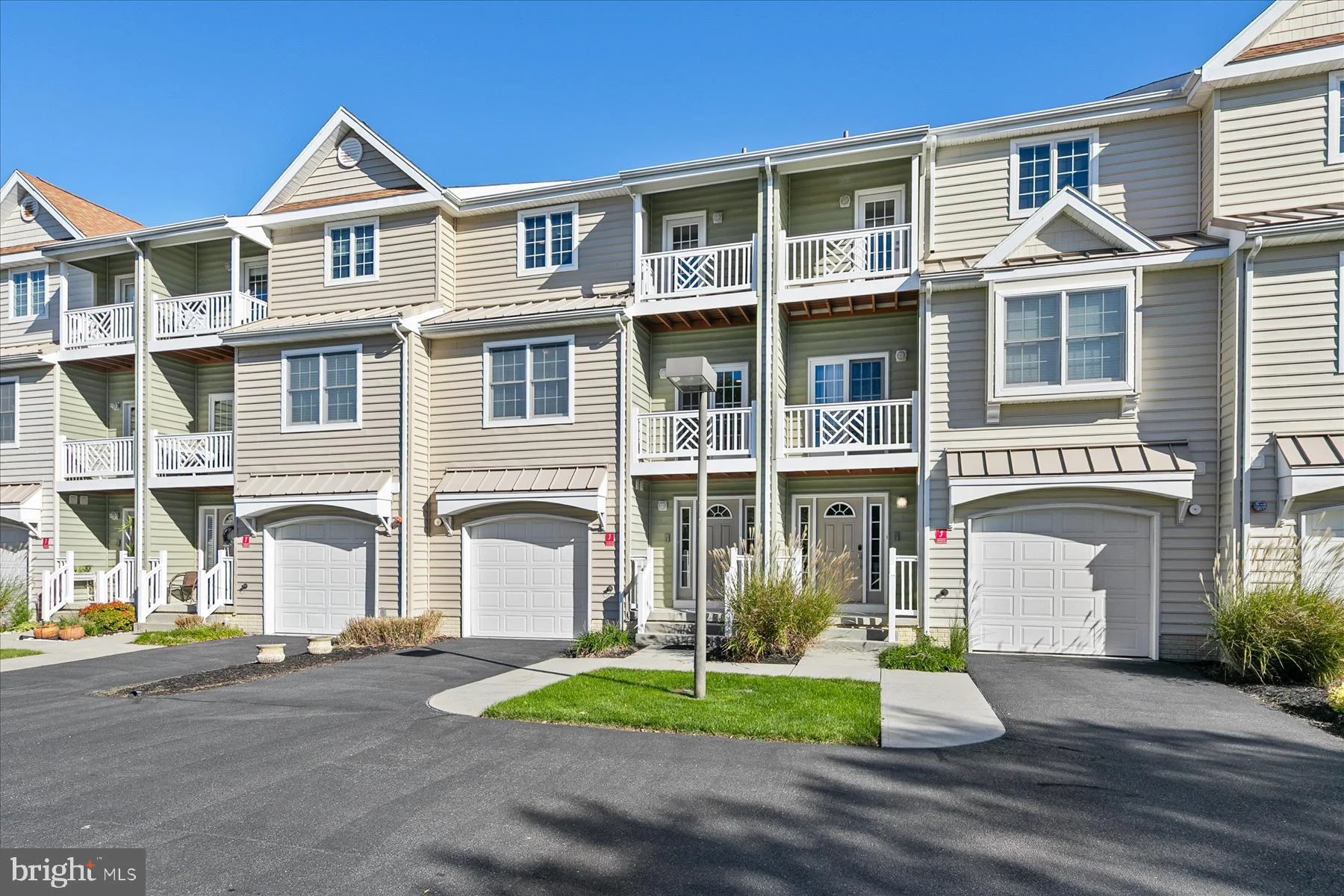 9823 Golf Course Road Unit 7
