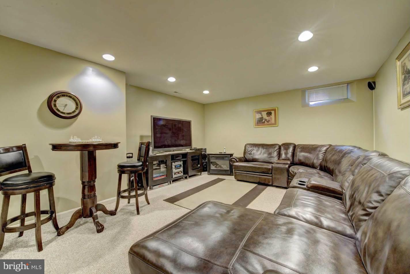 FOXRIDGE - Residential