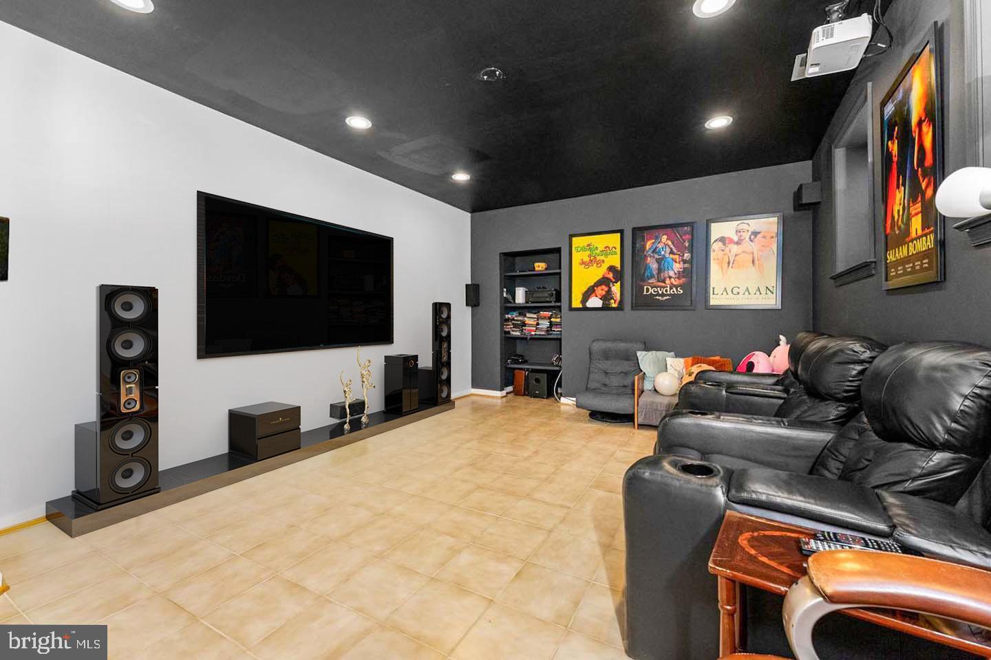 MCLEAN HUNDRED - Residential Lease