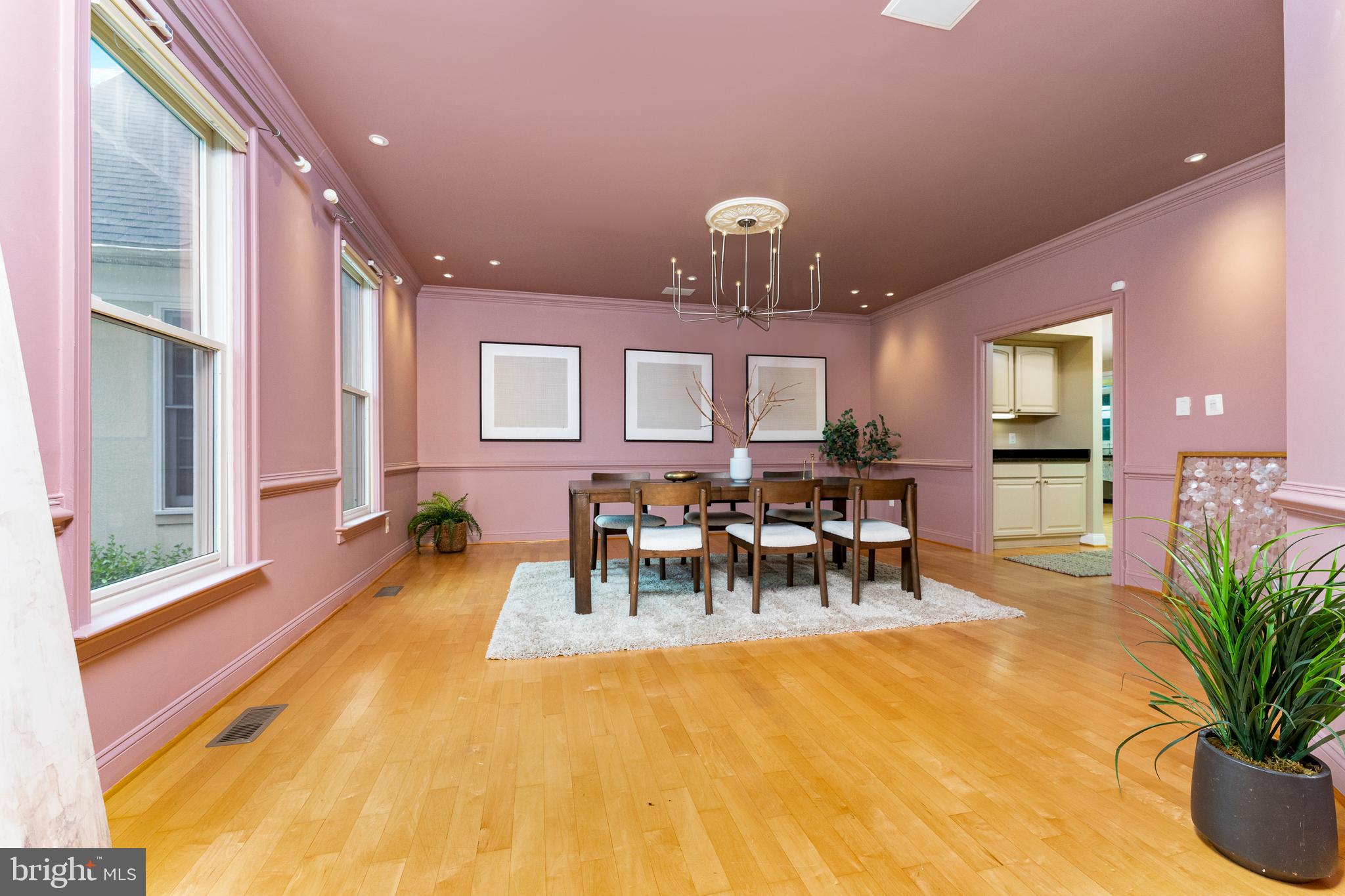 MCLEAN HUNDRED - Residential Lease